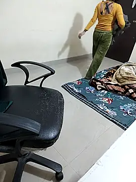Snapshot of Pihu_Chopra chatting on January 10, 2026, 4:42 pm Pihu Chopra online show from January 10, 2026, 4:42 pm