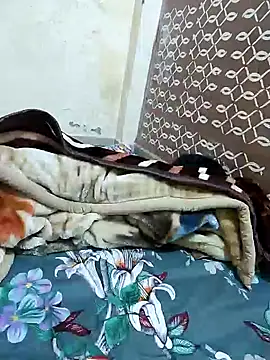 Snapshot of Pihu_Chopra chatting on January 12, 2026, 5:40 pm Pihu Chopra online show from January 12, 2026, 5:40 pm