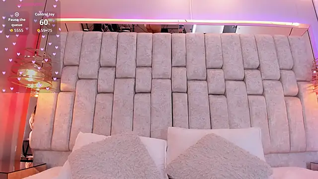 LissyConan online show from November 28, 2025, 8:33 pm