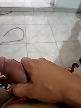 Snapshot of Exoticovergon chatting on September 10, 2025, 12:49 pm Exoticovergon online show from September 10, 2025, 12:49 pm