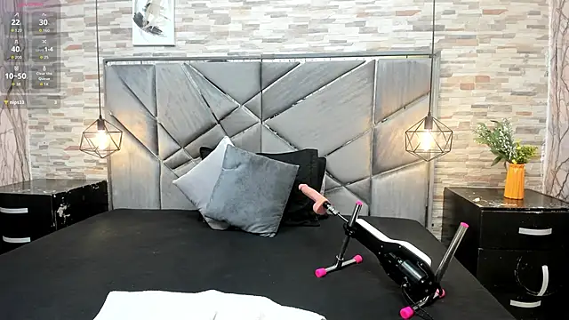 MELODY FIRE  online show from November 7, 2025, 2:28 pm