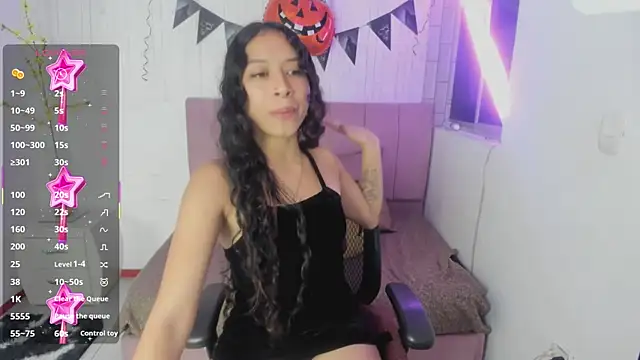 anna moon11 online show from October 18, 2025, 4:59 am