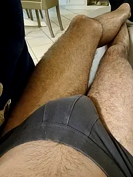 Giacomo-1990 online show from July 8, 2026, 11:09 pm