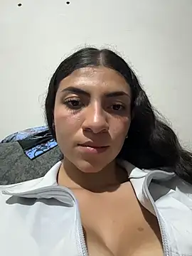 arieel  722 online show from December 16, 2025, 4:17 am