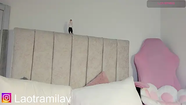 juliettaa 1 online show from April 18, 2026, 12:14 am