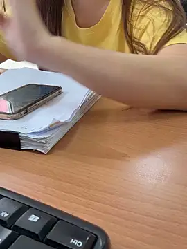 PhuongNhi21 online show from September 11, 2025, 1:17 am