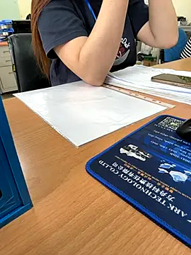 PhuongNhi21 online show from September 24, 2025, 1:53 am