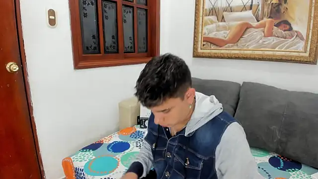 DavilANDkevin2 online show from November 23, 2025, 2:33 am