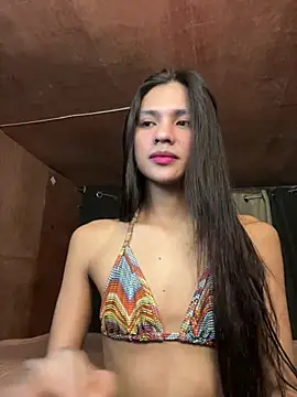 Ur latinahotpaprika online show from February 8, 2026, 1:14 pm