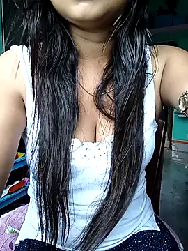 Desi couple305 online show from October 8, 2025, 1:47 am