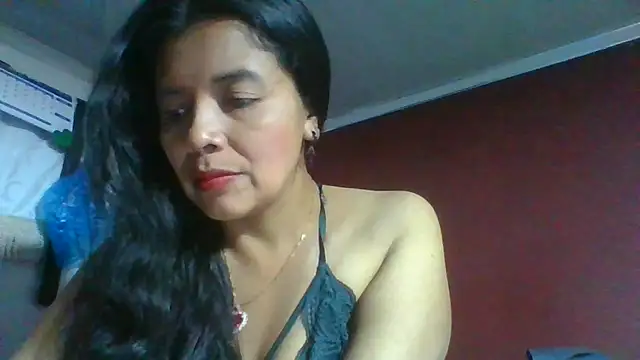 DianaOchoa  online show from April 2, 2026, 3:04 am