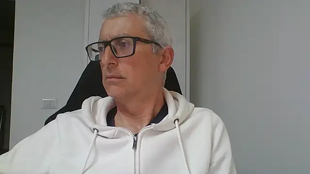 Sensor2000 online show from April 14, 2026, 4:02 pm