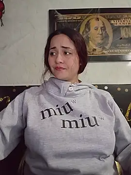 Snapshot of candy__fox_ chatting on October 17, 2025, 12:19 pm candy fox online show from October 17, 2025, 12:19 pm