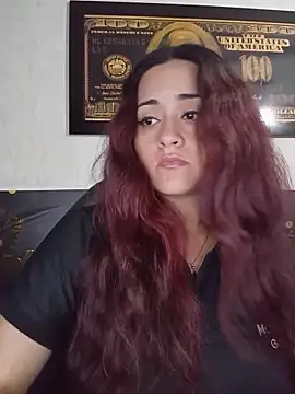 candy  fox  online show from November 28, 2025, 12:19 pm