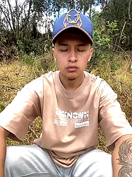 Archie-Davis online show from September 22, 2025, 3:47 pm