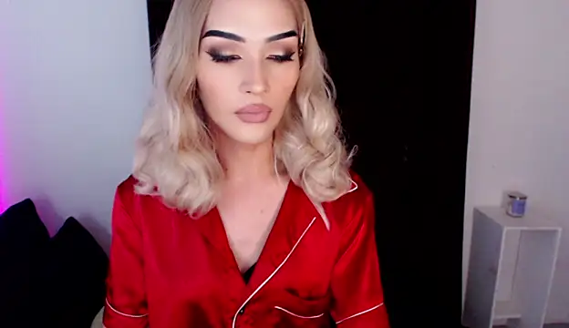 Alicegreenexx online show from June 17, 2026, 10:21 pm