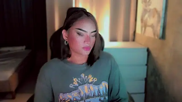 Snapshot of kaicromwell_ chatting on November 18, 2025, 6:51 am kaicromwell online show from November 18, 2025, 6:51 am