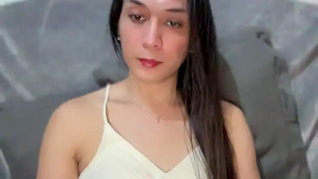 elle grosvenor online show from November 8, 2025, 9:20 am