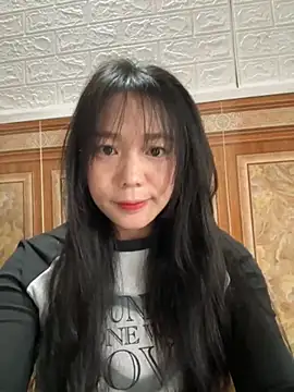 Snapshot of binejr chatting on October 9, 2025, 8:23 am binejr online show from October 9, 2025, 8:23 am