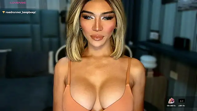 Huntress xxx online show from February 4, 2026, 2:17 am