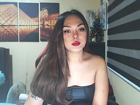 Snapshot of amorPOWERS21X chatting on October 13, 2025, 12:27 pm amorPOWERS21X online show from October 13, 2025, 12:27 pm