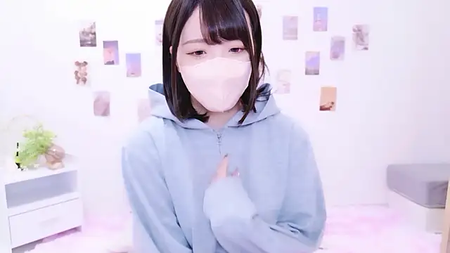 Anzu xx online show from November 11, 2025, 12:10 am