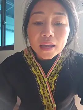 babychill09 online show from October 23, 2025, 8:46 am