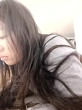 babychill09 online show from January 8, 2026, 12:02 am