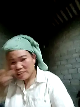 Snapshot of jienrrr chatting on September 21, 2025, 1:02 pm jienrrr online show from September 21, 2025, 1:02 pm