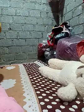 Snapshot of jienrrr chatting on October 28, 2025, 11:07 pm jienrrr online show from October 28, 2025, 11:07 pm