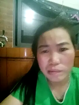 Snapshot of jienrrr chatting on October 29, 2025, 11:45 am jienrrr online show from October 29, 2025, 11:45 am