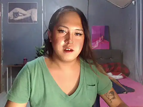 urtranspinay online show from April 14, 2026, 4:35 pm