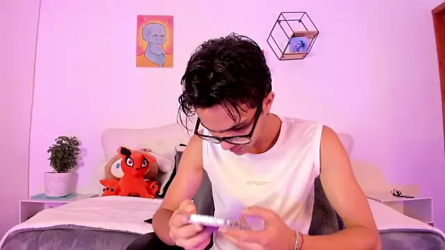 jin luna online show from October 13, 2025, 12:05 pm