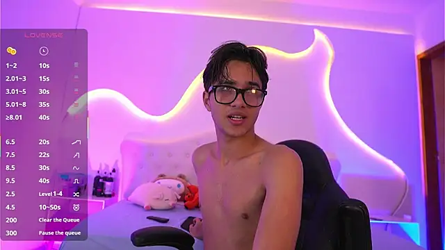 jin luna online show from November 28, 2025, 12:08 pm