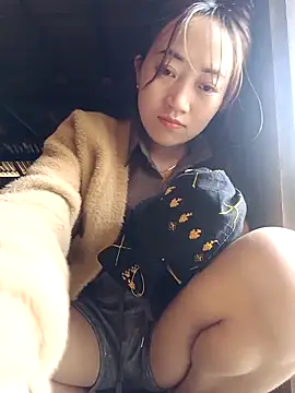 Zhan99999 online show from March 18, 2026, 3:53 am