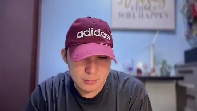 lovely jay online show from December 3, 2025, 9:02 pm