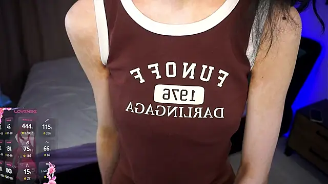 AnnisEells online show from September 18, 2025, 6:26 am