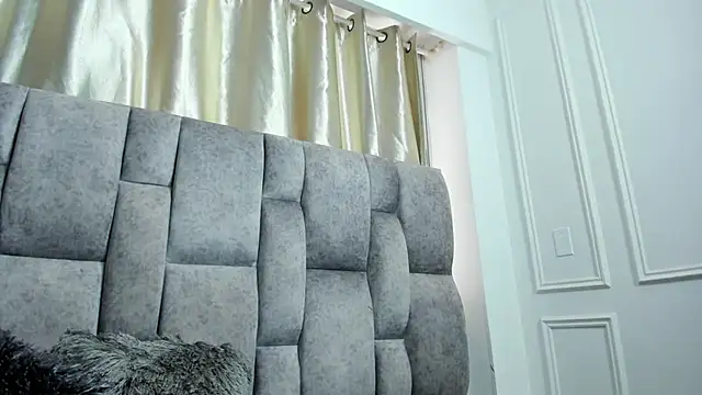 Nicky six333 online show from November 8, 2025, 2:39 pm