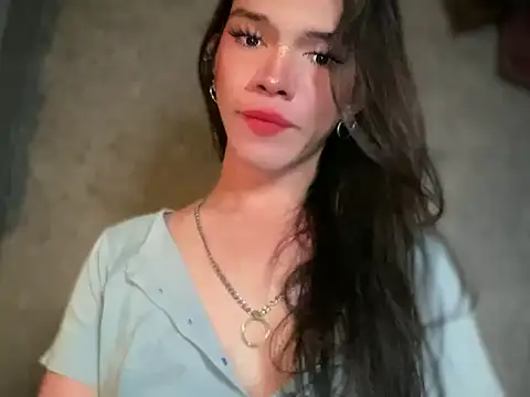 Snapshot of Misselliefayexxx chatting on June 19, 2026, 2:16 am Misselliefayexxx online show from June 19, 2026, 2:16 am