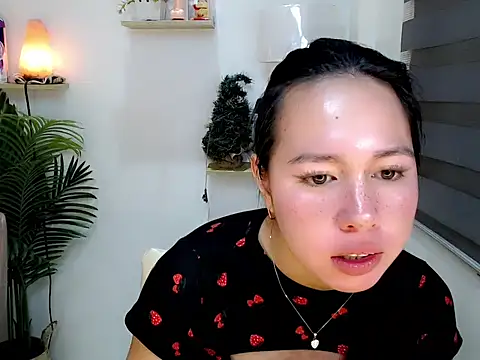 kimbratx online show from February 5, 2026, 10:58 pm