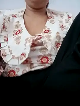 Snapshot of Yoo_j chatting on November 7, 2025, 2:11 am Yoo j online show from November 7, 2025, 2:11 am