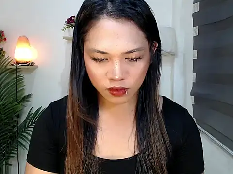 scarlett brownx69 online show from April 10, 2026, 5:01 am