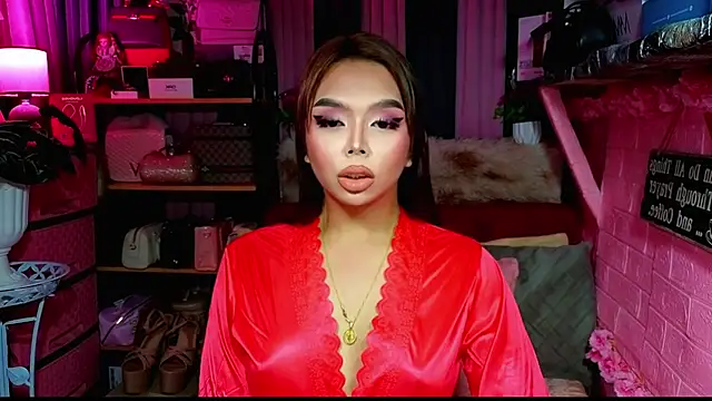 MoniqueCeleste online show from November 3, 2025, 2:35 am