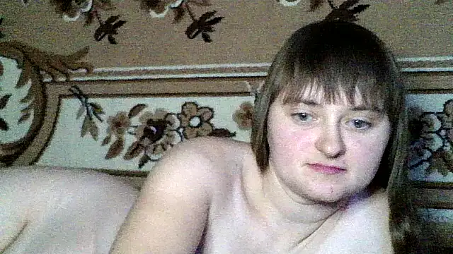 Snapshot of LuckyLust11 chatting on October 11, 2025, 3:21 pm LuckyLust11 online show from October 11, 2025, 3:21 pm