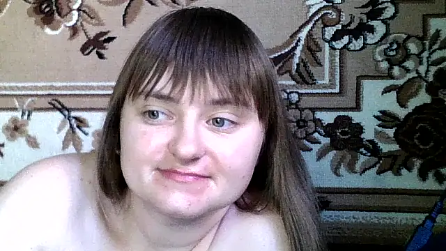 Snapshot of LuckyLust11 chatting on October 21, 2025, 1:23 pm LuckyLust11 online show from October 21, 2025, 1:23 pm