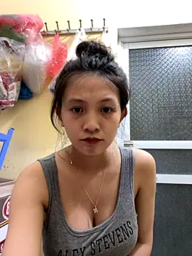 Aghenh online show from October 5, 2025, 4:27 pm