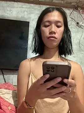 Ayabell123 online show from April 4, 2026, 6:22 am