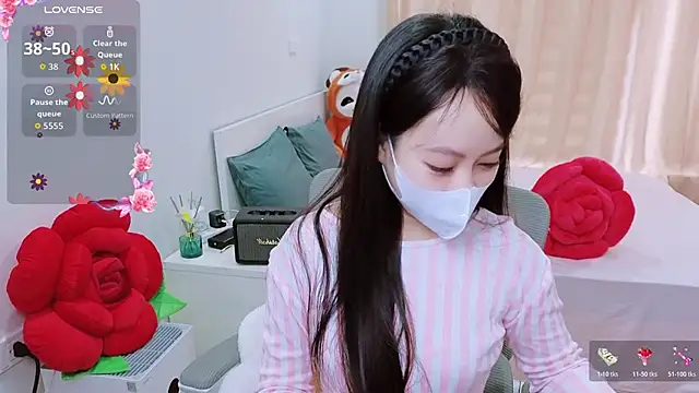 -MinaYoung- online show from November 20, 2025, 2:56 am