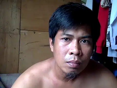 SteveFoxxe online show from October 10, 2025, 8:24 am