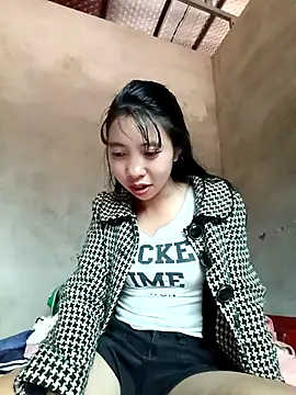 emaame68 online show from October 24, 2025, 2:41 am